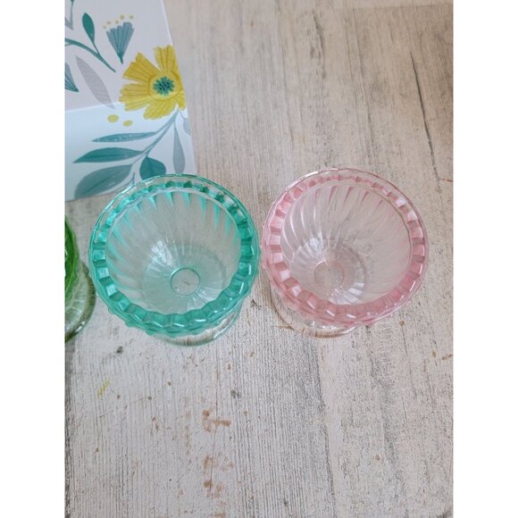 Hallmark 3 egg cups holder Easter pastel set home decor - Picture 5 of 6